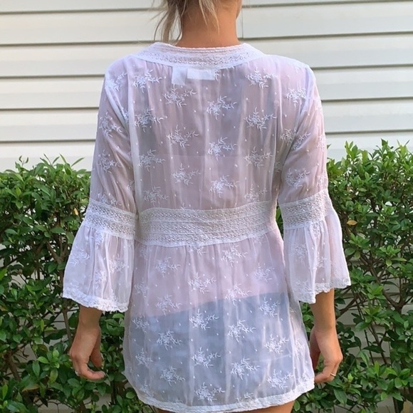 SOFT SURROUNDINGS White Floral Blouse‎ embroidered - Picture 16 of 16